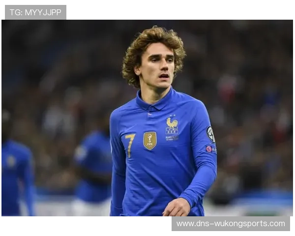 卡马文加与巴尔韦德：全能属性与战术角色差异解析